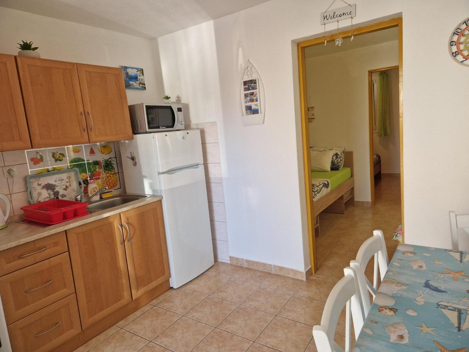 Apartmani Meri Ražanj Exteriör bild